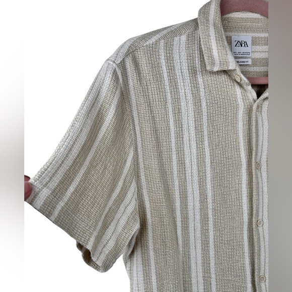 Zara Beige and White Striped Casual Button Down Shirt - Picture 4 of 8